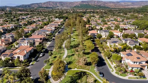 View/Area - 128 Talmadge, Irvine, CA 92602 photo 4 of 8