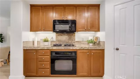 Kitchen - 128 Talmadge, Irvine, CA 92602 photo 3 of 3