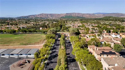 View/Area - 128 Talmadge, Irvine, CA 92602 photo 5 of 8