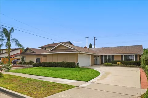 23045 El Caballo St, Lake Forest, CA 92630