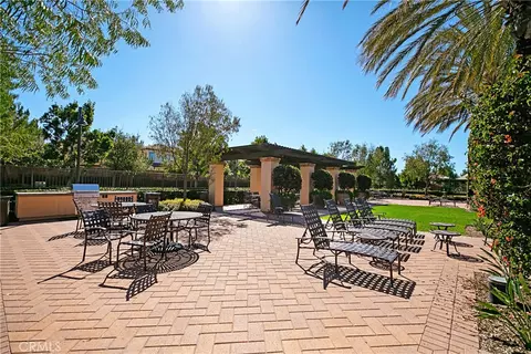 Exterior - 86 Mayfair, Irvine, CA 92620 photo 5 of 8