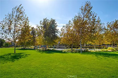 Exterior - 86 Mayfair, Irvine, CA 92620 photo 3 of 8