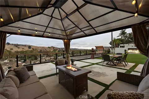 29252 Country Hls, San Juan Capistrano, CA 92675