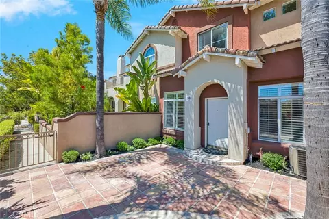 59 Anacapa Ct, Foothill Ranch, CA 92610