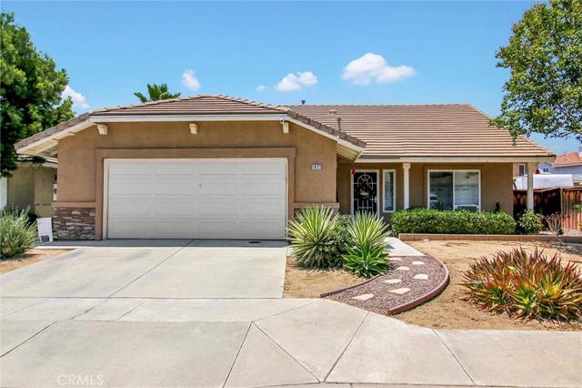 1932 Vosburg Ct, San Jacinto, CA 92583
