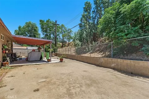Exterior - 3818 N Ogden Way, Riverside, CA 92501 photo 10 of 13