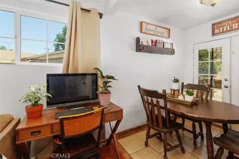 Dining - 3818 N Ogden Way, Riverside, CA 92501 photo 1 of 1