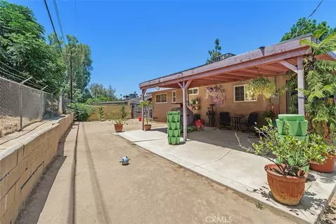 Exterior - 3818 N Ogden Way, Riverside, CA 92501 photo 5 of 13