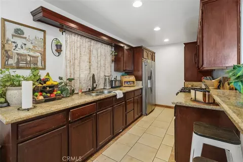 Entry Way - 3818 N Ogden Way, Riverside, CA 92501 photo 1 of 1