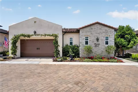 422 Sunrise Rd, Rancho Mission Viejo, CA 92694