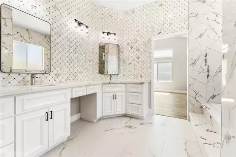 Bath - 8755 Maple, Hesperia, CA 92345 photo 1 of 6