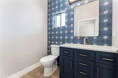 Bath - 8755 Maple, Hesperia, CA 92345 photo 6 of 6