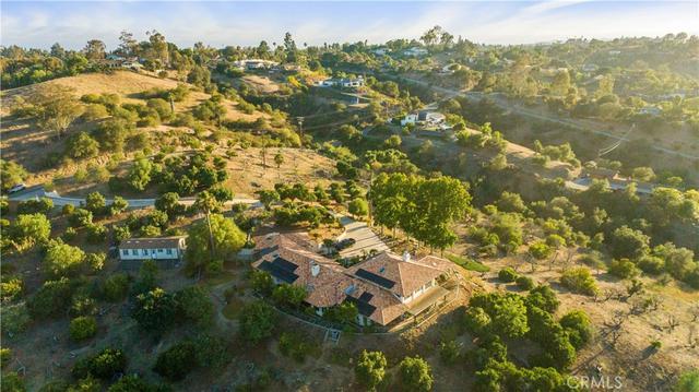 1109 N Stage Coach, Fallbrook, CA 92028