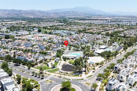View/Area - 159 Newington, Irvine, CA 92618 photo 13 of 17
