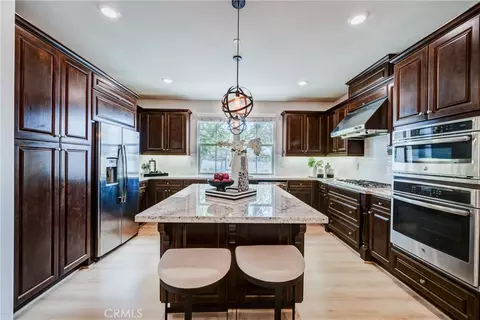 Kitchen - 159 Newington, Irvine, CA 92618 photo 4 of 4