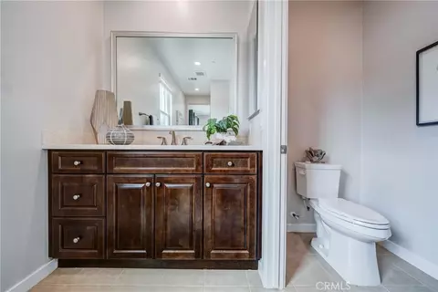 Entry Way - 159 Newington, Irvine, CA 92618 photo 6 of 8