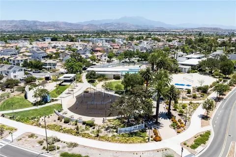 View/Area - 159 Newington, Irvine, CA 92618 photo 14 of 17