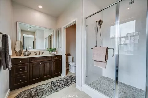 Bath - 159 Newington, Irvine, CA 92618 photo 1 of 4