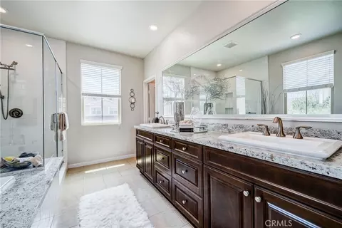 Bath - 159 Newington, Irvine, CA 92618 photo 3 of 4