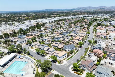 View/Area - 159 Newington, Irvine, CA 92618 photo 8 of 17
