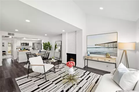 18683 Maplewood, Huntington Beach, CA 92646
