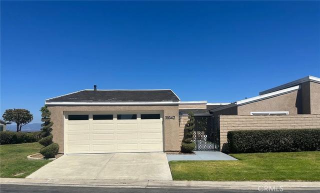 31042 Carrara, Laguna Niguel, CA 92677