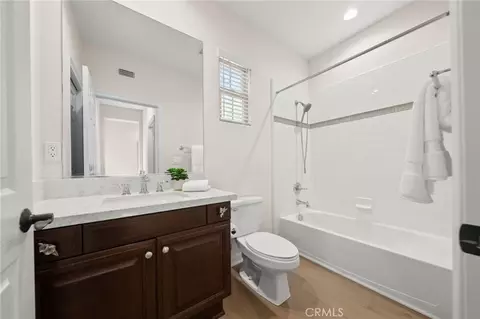 Bath - 58 Shade Tree, Irvine, CA 92603 photo 4 of 5