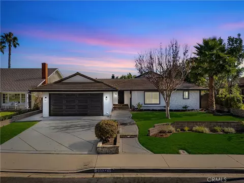 25532 Rhoda Dr, Mission Viejo, CA 92691