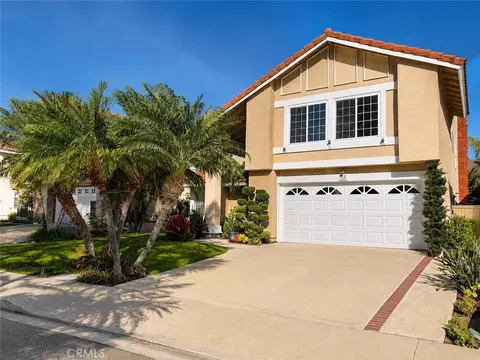 42 Christamon W, Irvine, CA 92620