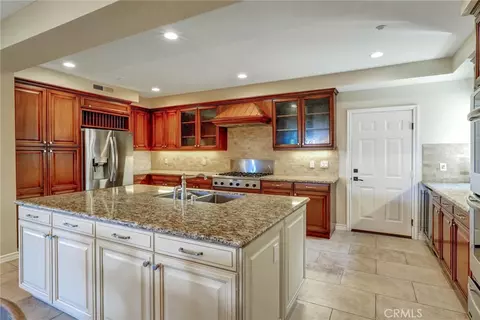 Kitchen - 7 Tuscany, Ladera Ranch, CA 92694 photo 1 of 6