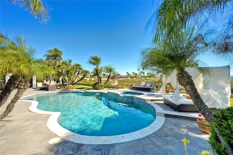 Exterior - 14159 Palisades Dr, Poway, CA 92064 photo 4 of 10