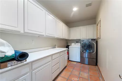 Other - 505 Acacia Ct, Redlands, CA 92373 photo 6 of 12