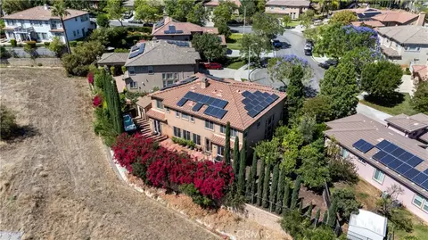 View/Area - 505 Acacia Ct, Redlands, CA 92373 photo 5 of 7