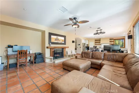 Other - 505 Acacia Ct, Redlands, CA 92373 photo 9 of 12