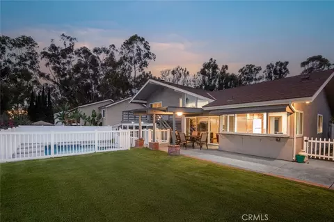 24672 Evereve Cir, Lake Forest, CA 92630