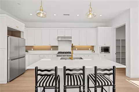 Kitchen - 103 Eversedge, Irvine, CA 92618 photo 3 of 3
