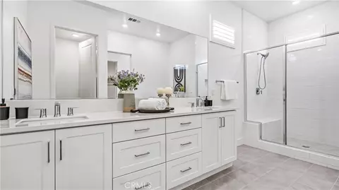 Bath - 197 Merit, Irvine, CA 92618 photo 3 of 5