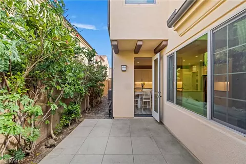 Exterior - 135 Messenger, Irvine, CA 92618 photo 3 of 6