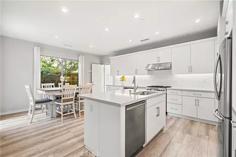 Kitchen - 135 Messenger, Irvine, CA 92618 photo 2 of 6