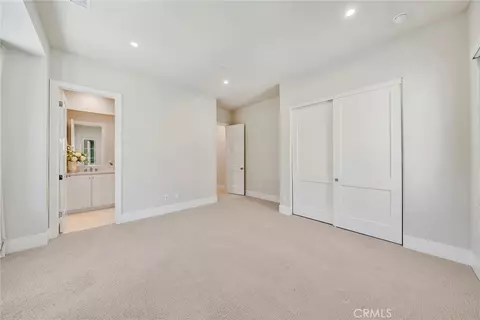207 Pinnacle, Irvine, CA 92602 photo 32
