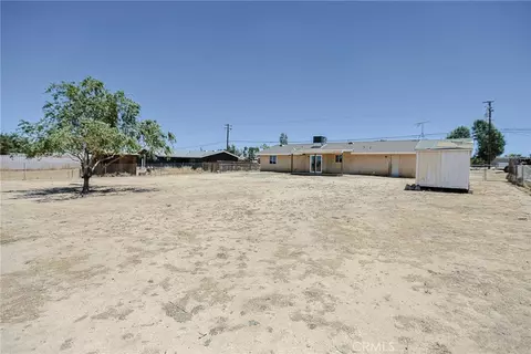 Exterior - 11649 3rd Ave, Hesperia, CA 92345 photo 7 of 10