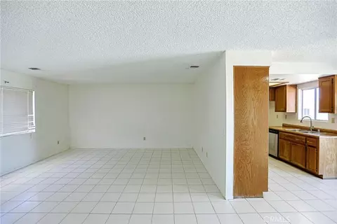 Living - 11649 3rd Ave, Hesperia, CA 92345 photo 12 of 12