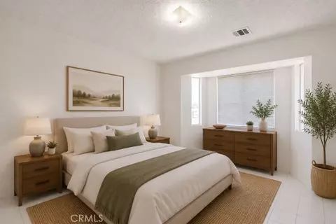 Bedroom - 11649 3rd Ave, Hesperia, CA 92345 photo 4 of 7