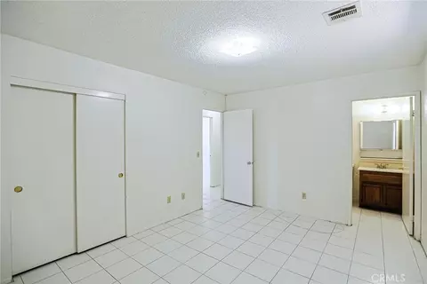 Bedroom - 11649 3rd Ave, Hesperia, CA 92345 photo 1 of 7