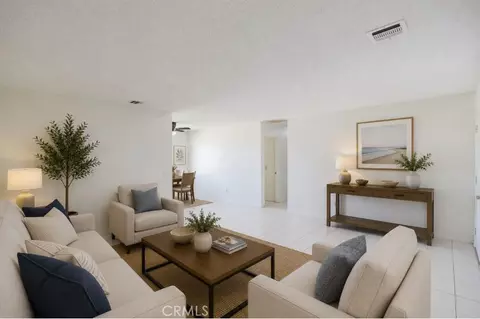 Living - 11649 3rd Ave, Hesperia, CA 92345 photo 9 of 12
