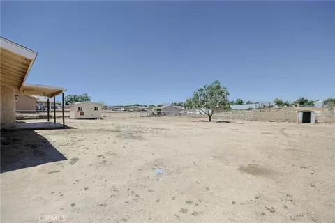 Exterior - 11649 3rd Ave, Hesperia, CA 92345 photo 3 of 10