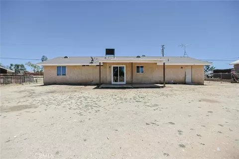 Exterior - 11649 3rd Ave, Hesperia, CA 92345 photo 8 of 10