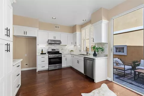 5 Altezza, Irvine, CA 92606 photo 11
