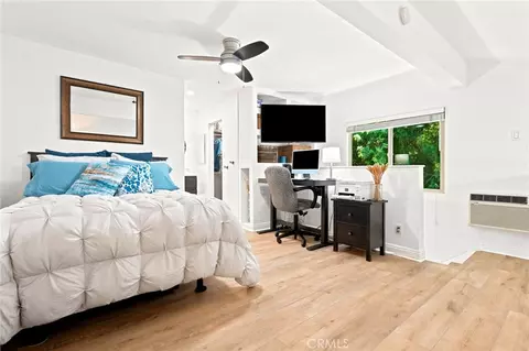 Bedroom - 7890 E Spring St #5L, Long Beach, CA 90815 photo 4 of 5