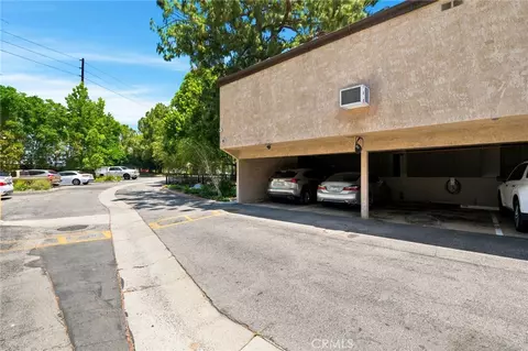 Exterior - 7890 E Spring St #5L, Long Beach, CA 90815 photo 13 of 16